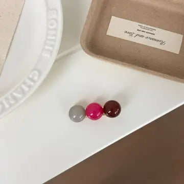 Gum Drop 3-Bead Side Hair Clip