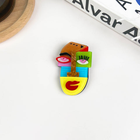 Abstract Figure Pin,Brooch
