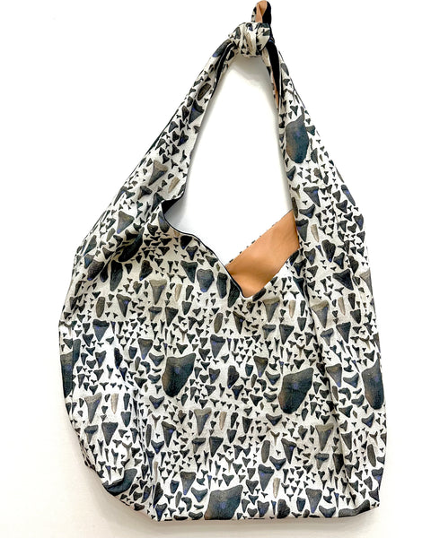 The Blank Canvas Market Bag-Shark Tooth Print