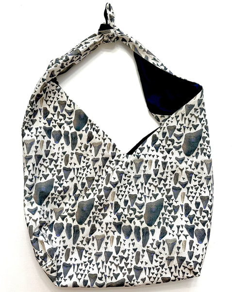 The Blank Canvas Market Bag-Shark Tooth Print