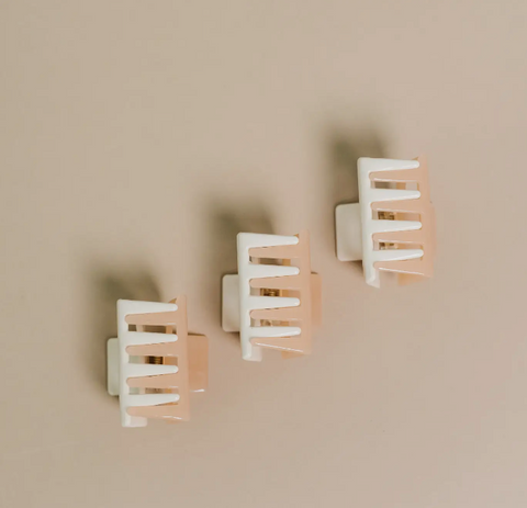 Nat + Noor-Two Tone Hair Claw In Peach + Beige