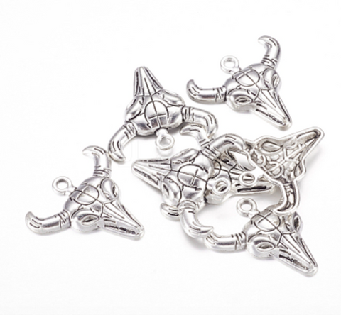 Longhorn Silver Charm