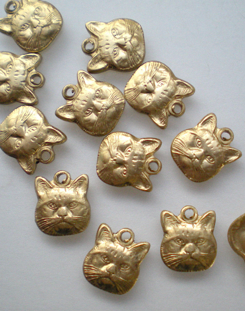 Cat Face Charm