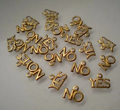 YES/NO Charm
