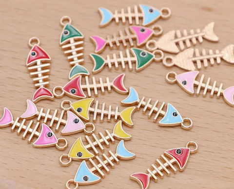 Assorted Color Fishbone Charm