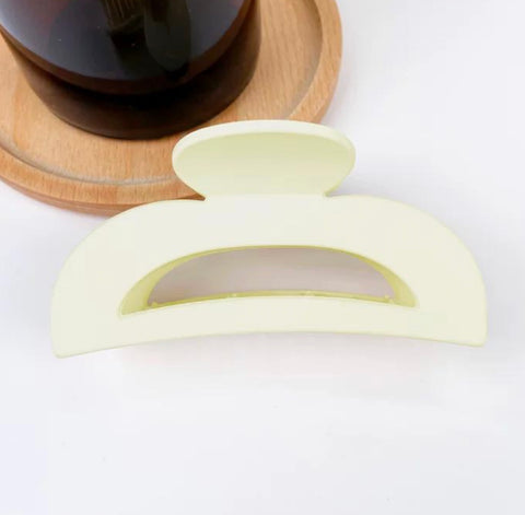 Simple Matte Claw Clip -Options