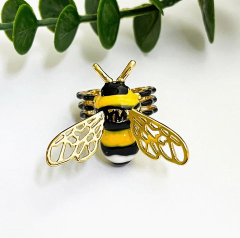 Bee Statement Ring