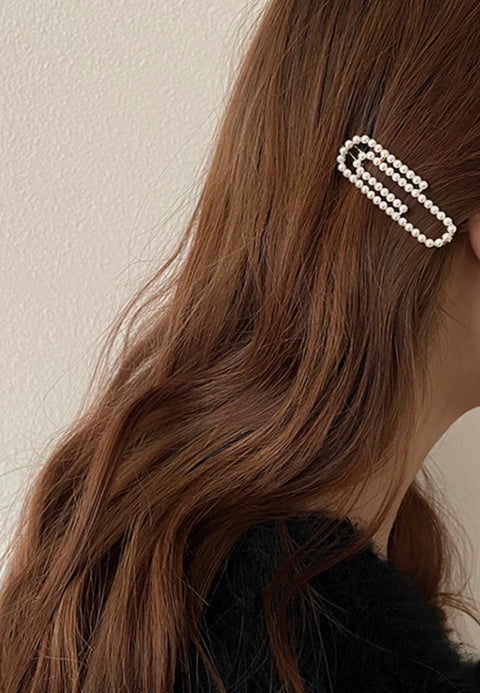 Pearl Paperclip Hair Clip