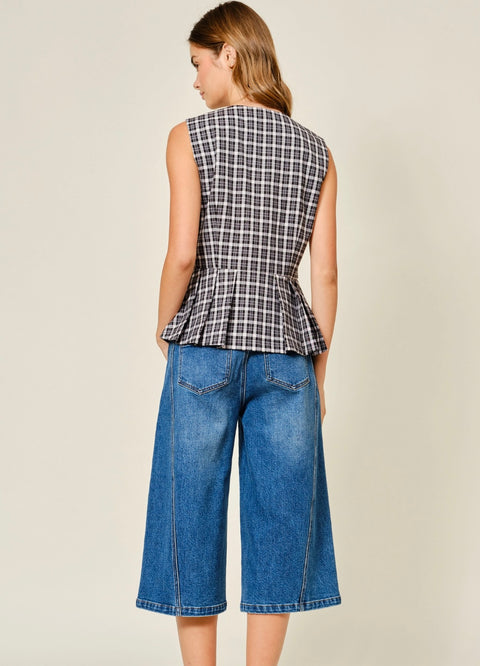 Pleated Plaid Buttondown Vest