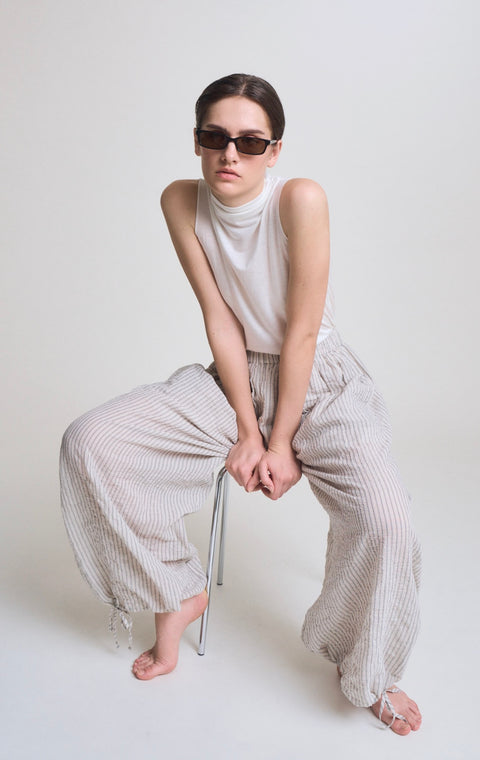 Pleated Waist Balloon Pants