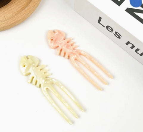 Fishbone Hairpin