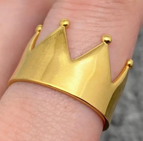 Gold Crown Adjustable Ring
