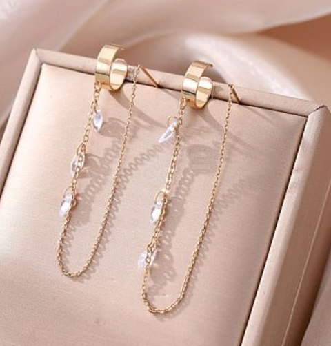 Dainty Dangle earrings