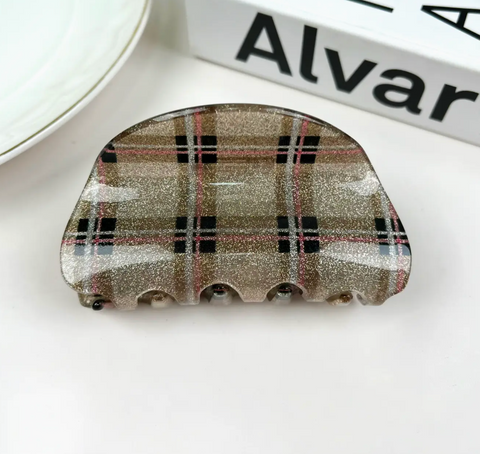 Semicircular Plaid Hair Clip