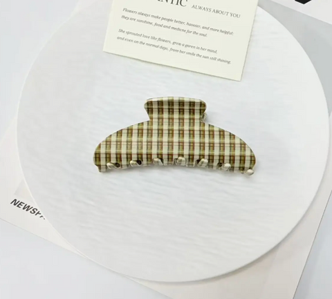 Vintage Plaid Pattern Hair Claw Clip