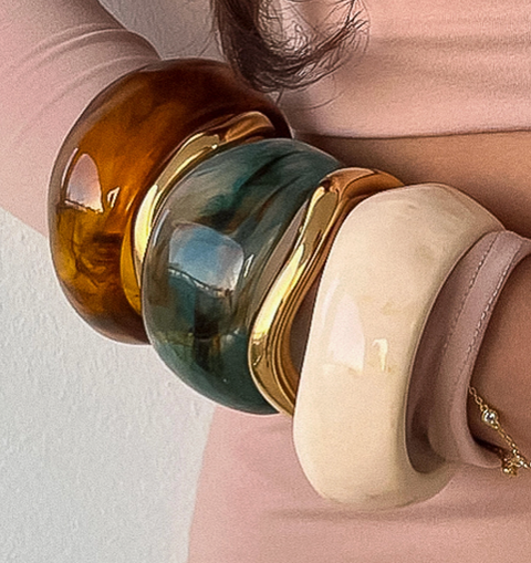 Caelia Resin Bangle