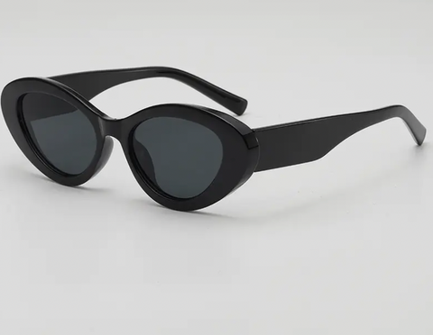 Small Frame Cat-Eye Sunglasses