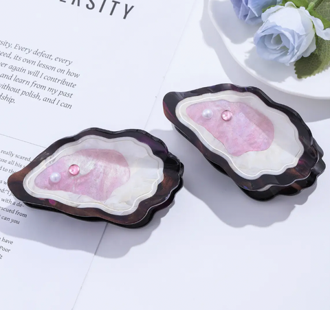 Sea Pearl Oyster Hair Clip