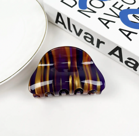 Semicircular Striped Hair Clip