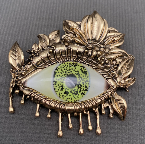 Vintage Green Eye Brooch