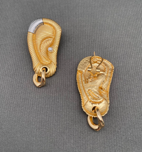 Vintage Style Ear Shape Post Earrings