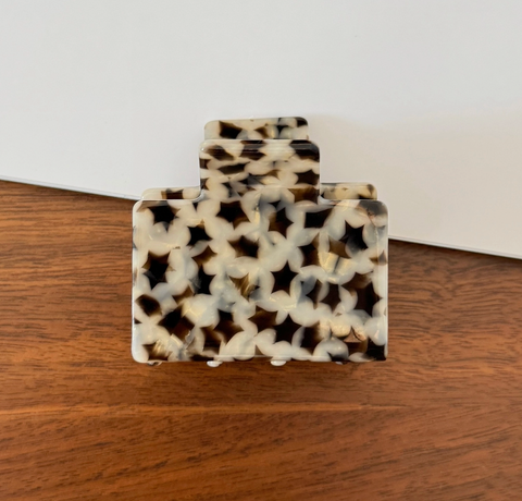 Square Patterned Hair Claw Clip