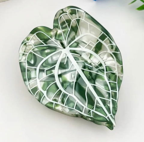 Monstera Leaf Hair Claw Clip-options