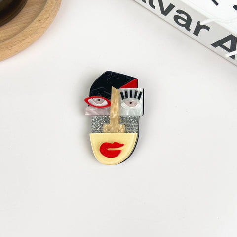 Abstract Figure Pin,Brooch