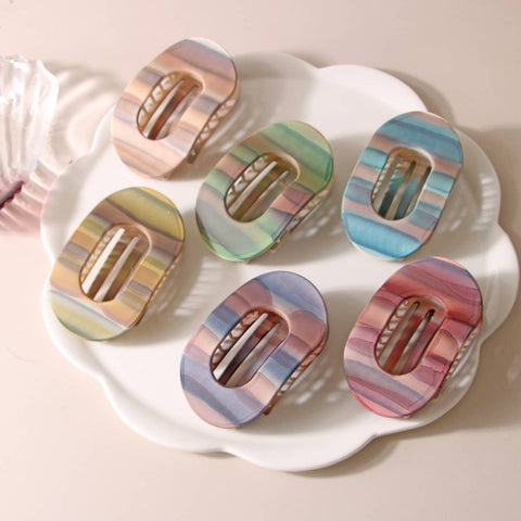 Frosted Oval Striped Hair Claw