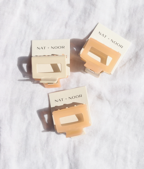 Nat + Noor-Two Tone Hair Claw In Peach + Beige