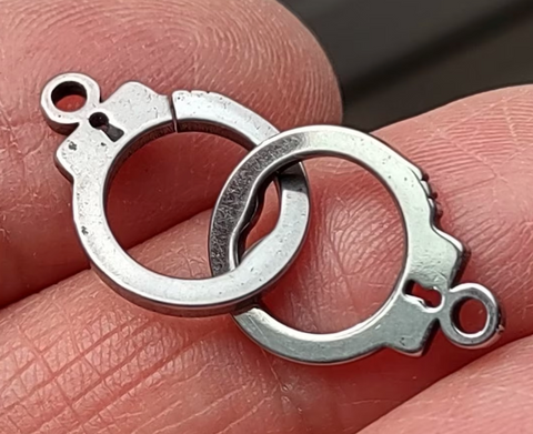 Handcuffs Charm 2
