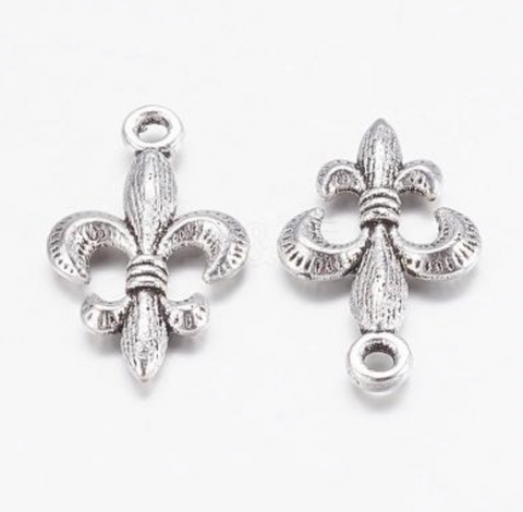 Fleur De Lis Silver Charm