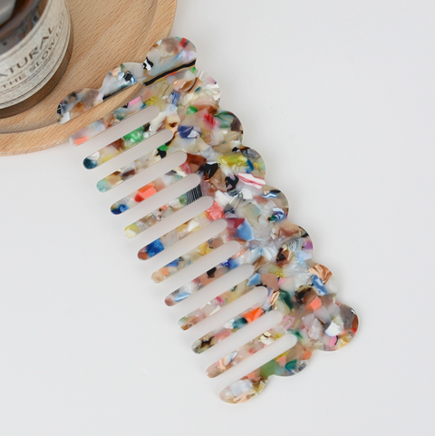 Wide Tooth Multicolor Acetate Comb