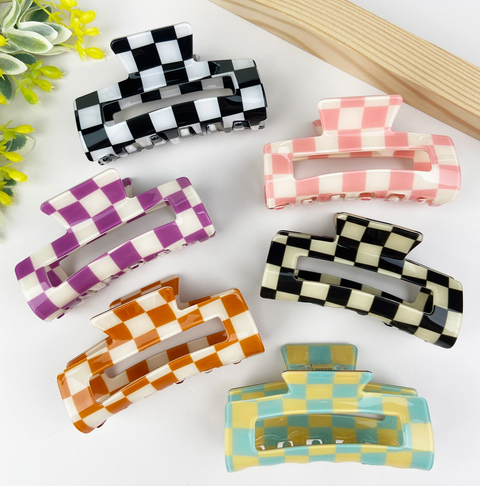 Checkered Simple Claw Clip - Color Options