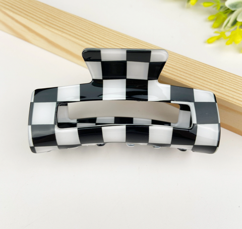 Checkered Simple Claw Clip - Color Options