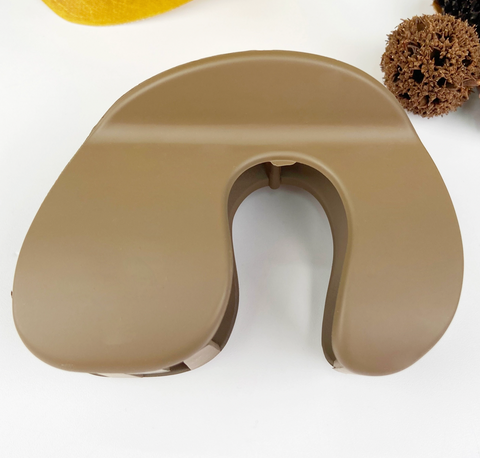 Frosted Simple C-Shaped Hair Claw Clip