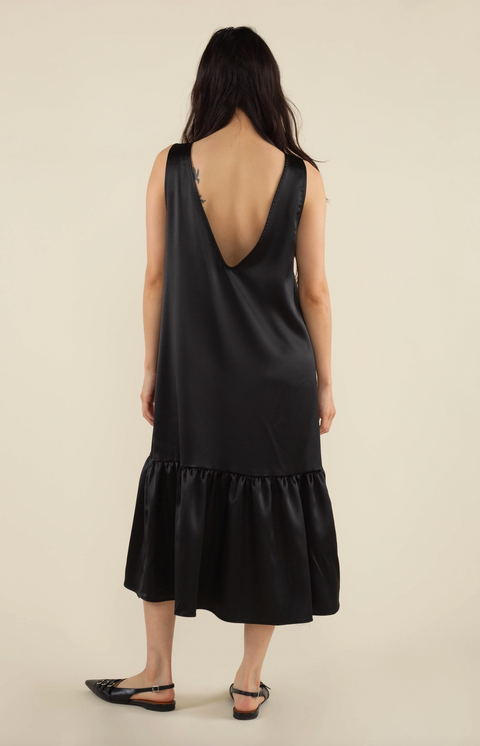 The Effie Boatneck Shift Satin Dress- Plus Size