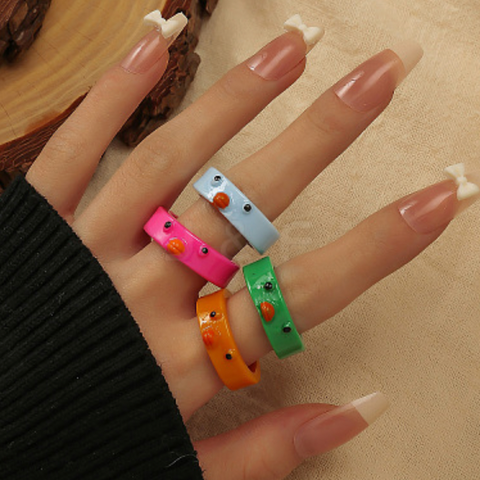 Assorted Duck Resin Rings- Size 8