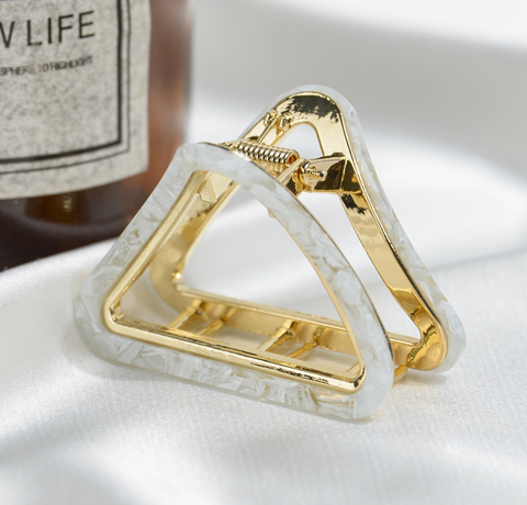 Minimalist Triangular Claw Clip