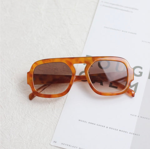 Vintage Square Tortoise Shell Sunglasses