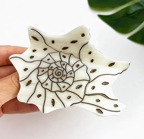 Seashell Hair Claw Clip -options