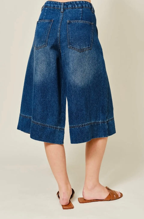 Denim Pleated Wide Leg Shorts