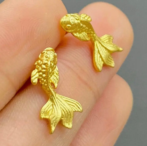 Goldfish Gold Studs