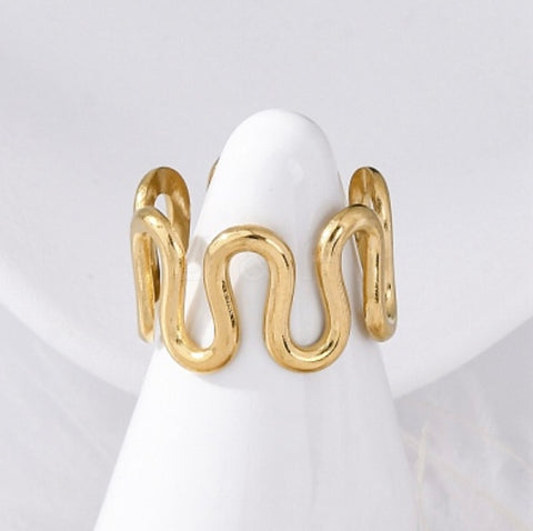 Wavy Gold Wrap Ring