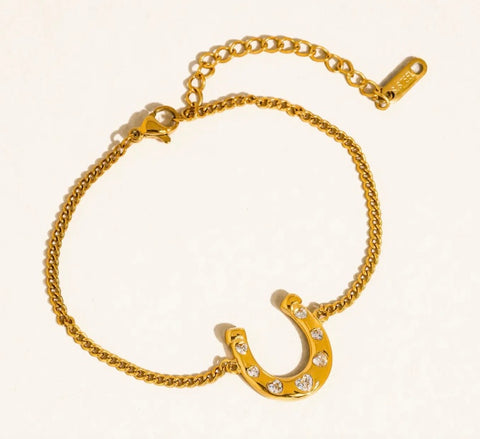 Tundra Gold Cz Horseshoe Chain Bracelet