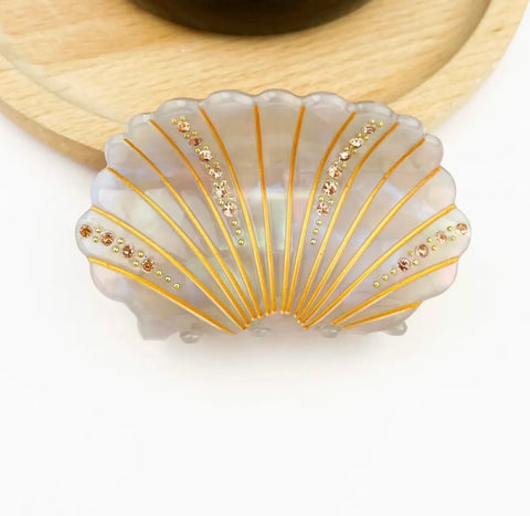 Crystal Shell Claw Clip
