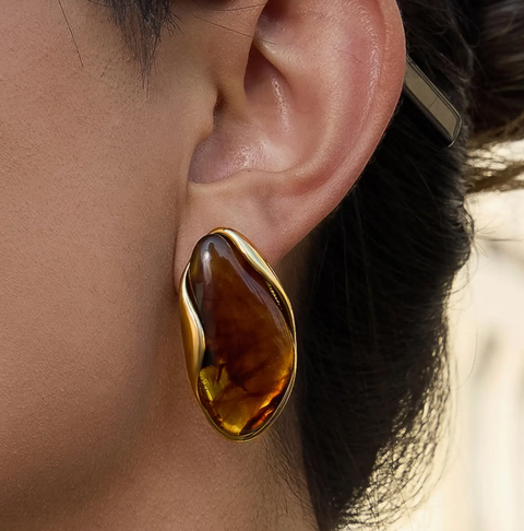 Maélie Gold Resin Drop Earrings