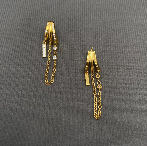 Zircon Inlaid Chain Fringe Stud Earrings