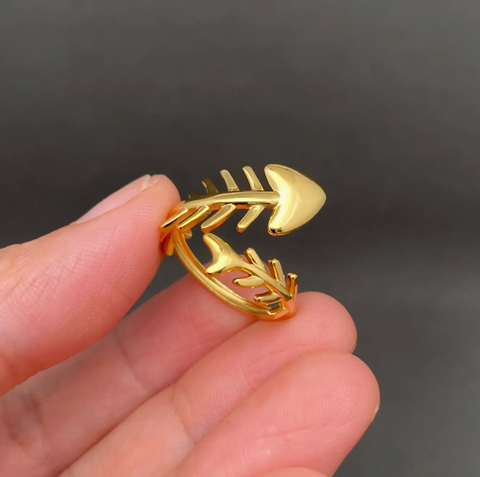 Fishbone Ring