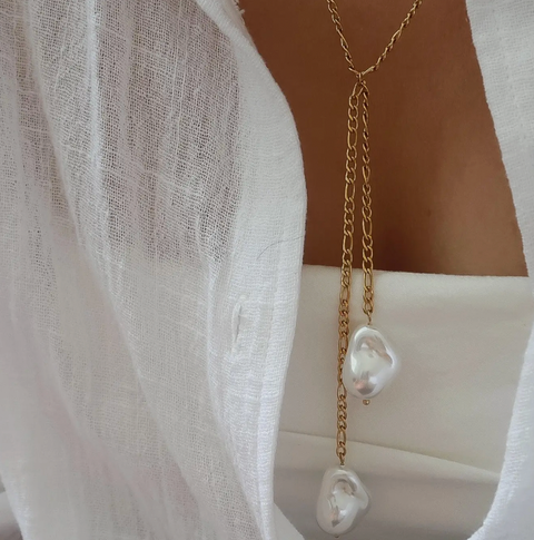 Trévia Baroque Pearl Necklace